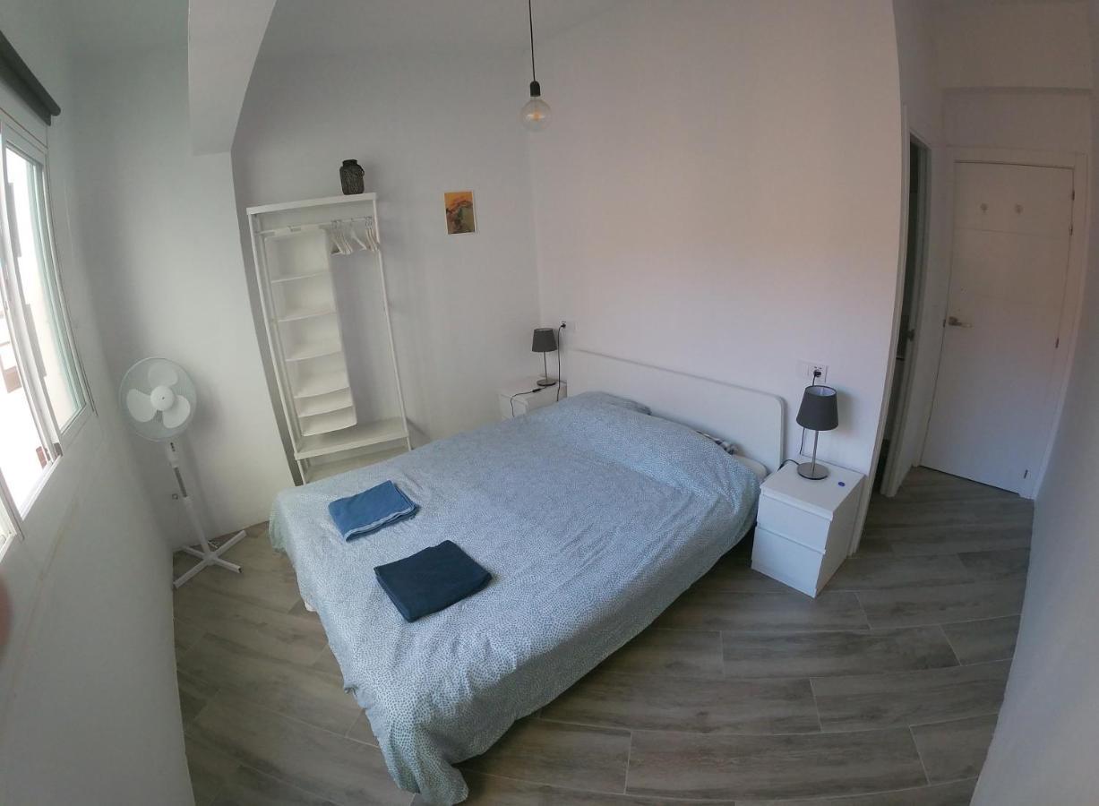 Room With Private Bathroom - Vivienda Vacacional Out Of Blue سانتا كروث ذي لا بال المظهر الخارجي الصورة