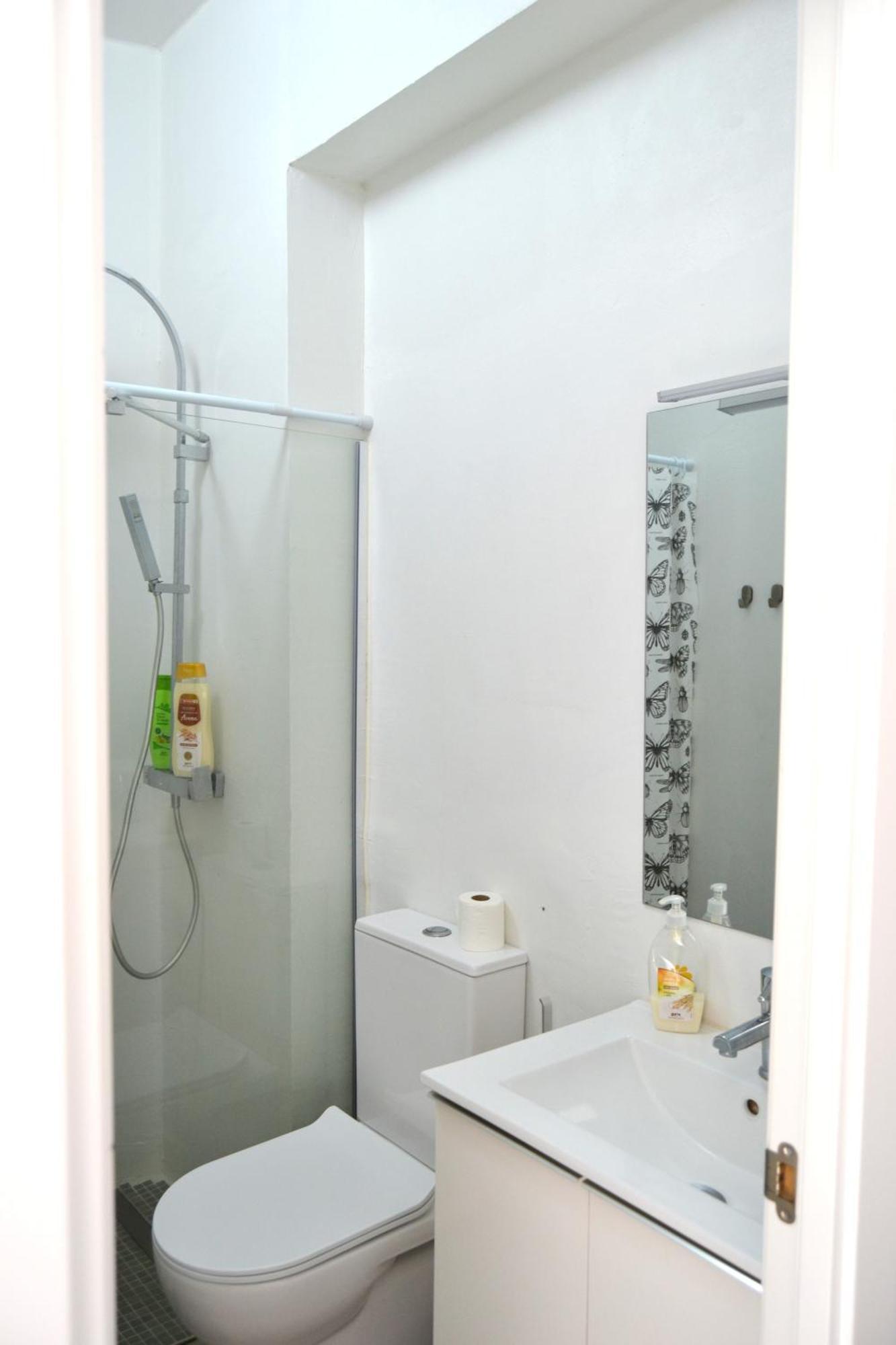 Room With Private Bathroom - Vivienda Vacacional Out Of Blue سانتا كروث ذي لا بال المظهر الخارجي الصورة