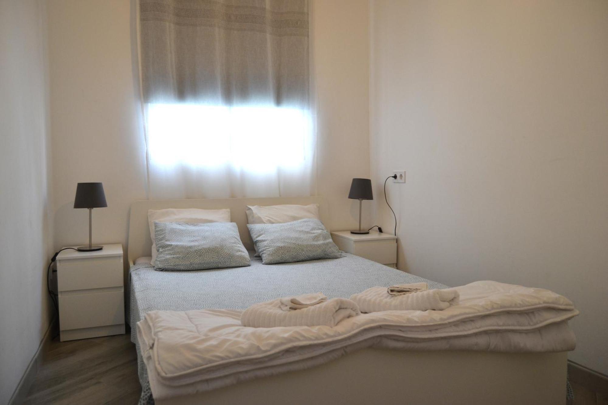 Room With Private Bathroom - Vivienda Vacacional Out Of Blue سانتا كروث ذي لا بال المظهر الخارجي الصورة