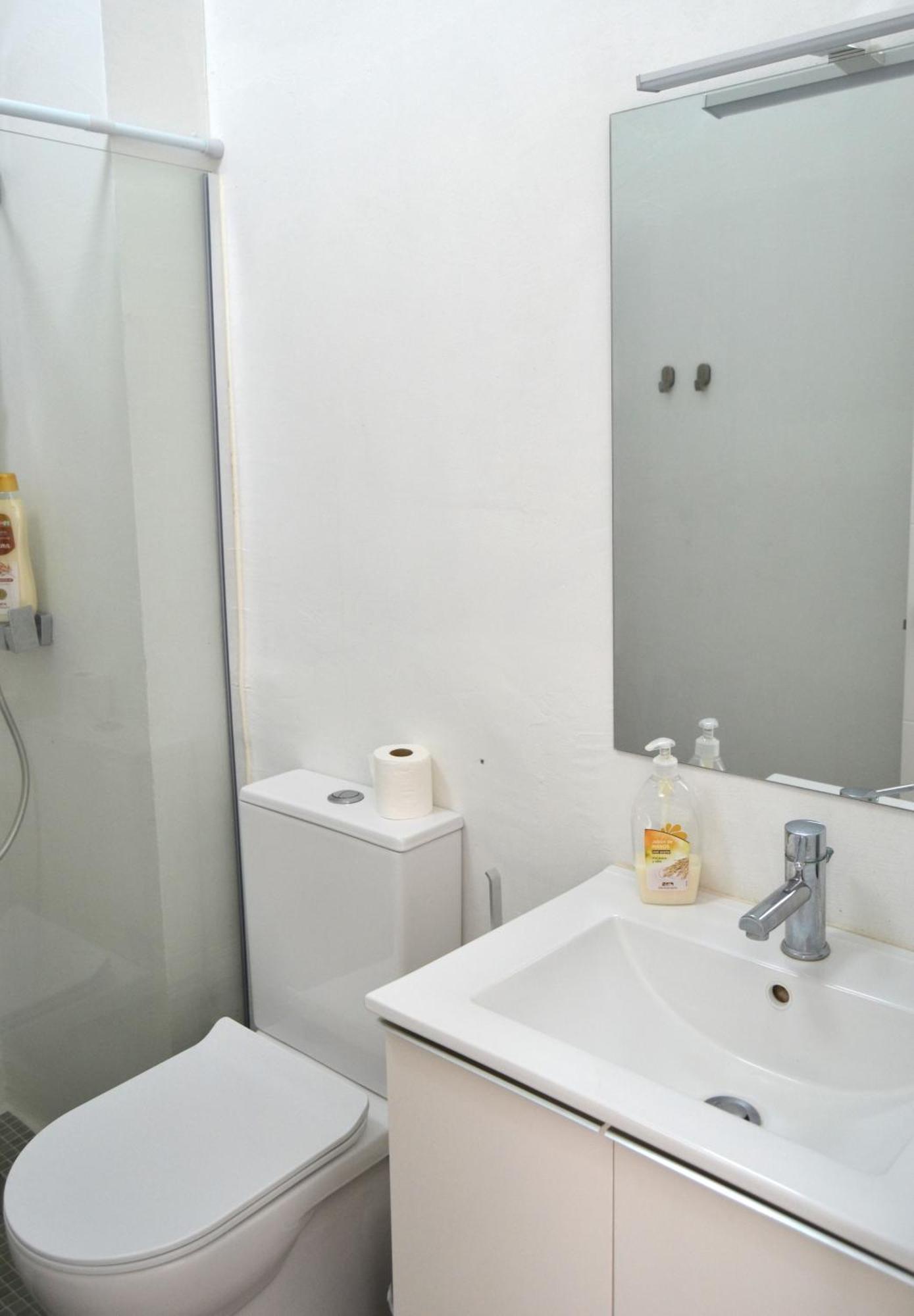 Room With Private Bathroom - Vivienda Vacacional Out Of Blue سانتا كروث ذي لا بال المظهر الخارجي الصورة